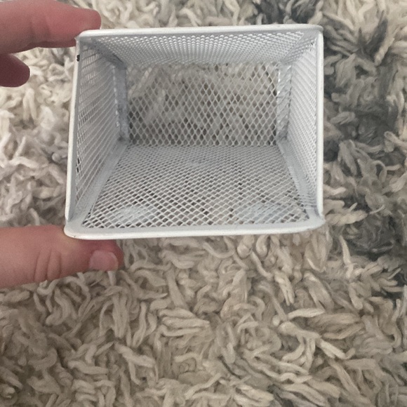 locker organizer - Picture 4 of 4